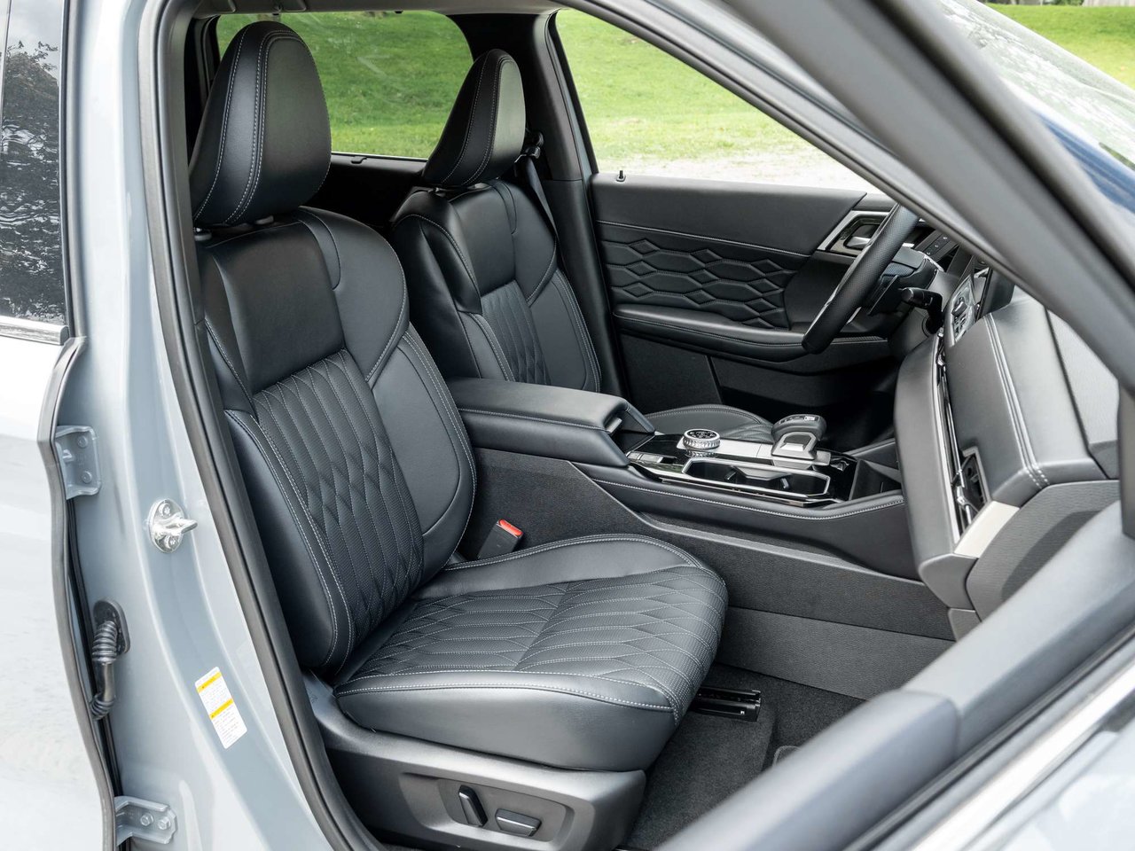 2025 Mitsubishi Outlander GT S-AWC CPO FINANCE RATES FOR AS LOW AS 0.90%-26