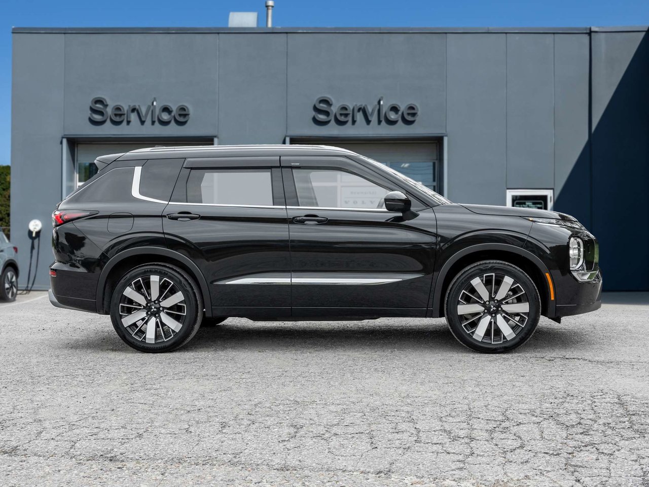 2025 Mitsubishi Outlander GT S-AWC CPO FINANCE RATES FOR AS LOW AS 0.90%-4