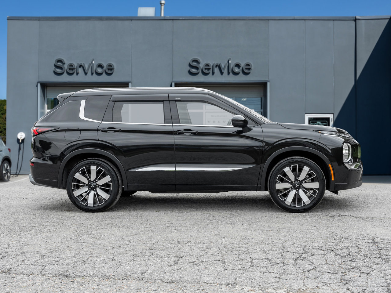 2025 Mitsubishi Outlander GT S-AWC CPO FINANCE RATES FOR AS LOW AS 0.90%-4
