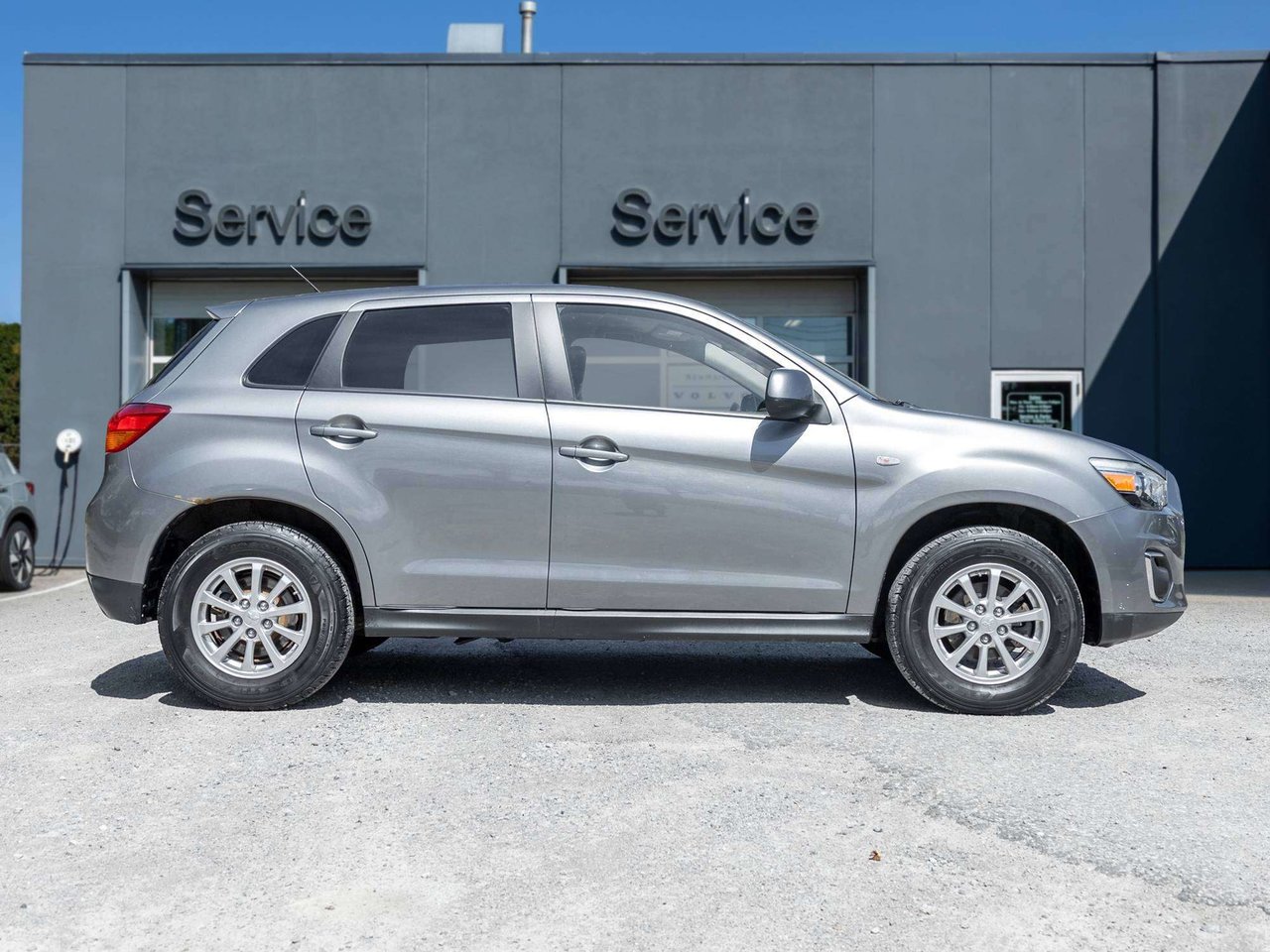 Mitsubishi RVR SE  TRADE IN  AS IS  AS TRADED 2013-4