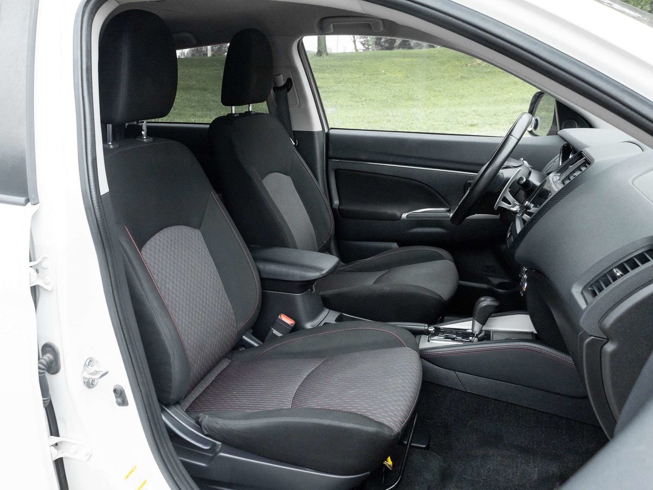 2018 Mitsubishi RVR SE LTD AWC   TRADE IN   AS IS-19