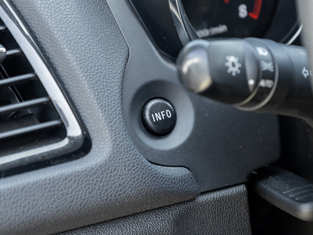 2024 Mitsubishi RVR ES FWD   CPO FINANCE RATES FOR AS LOW AS 0.90%-13