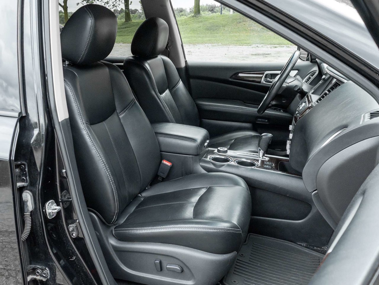 2016 Nissan Pathfinder SL-21