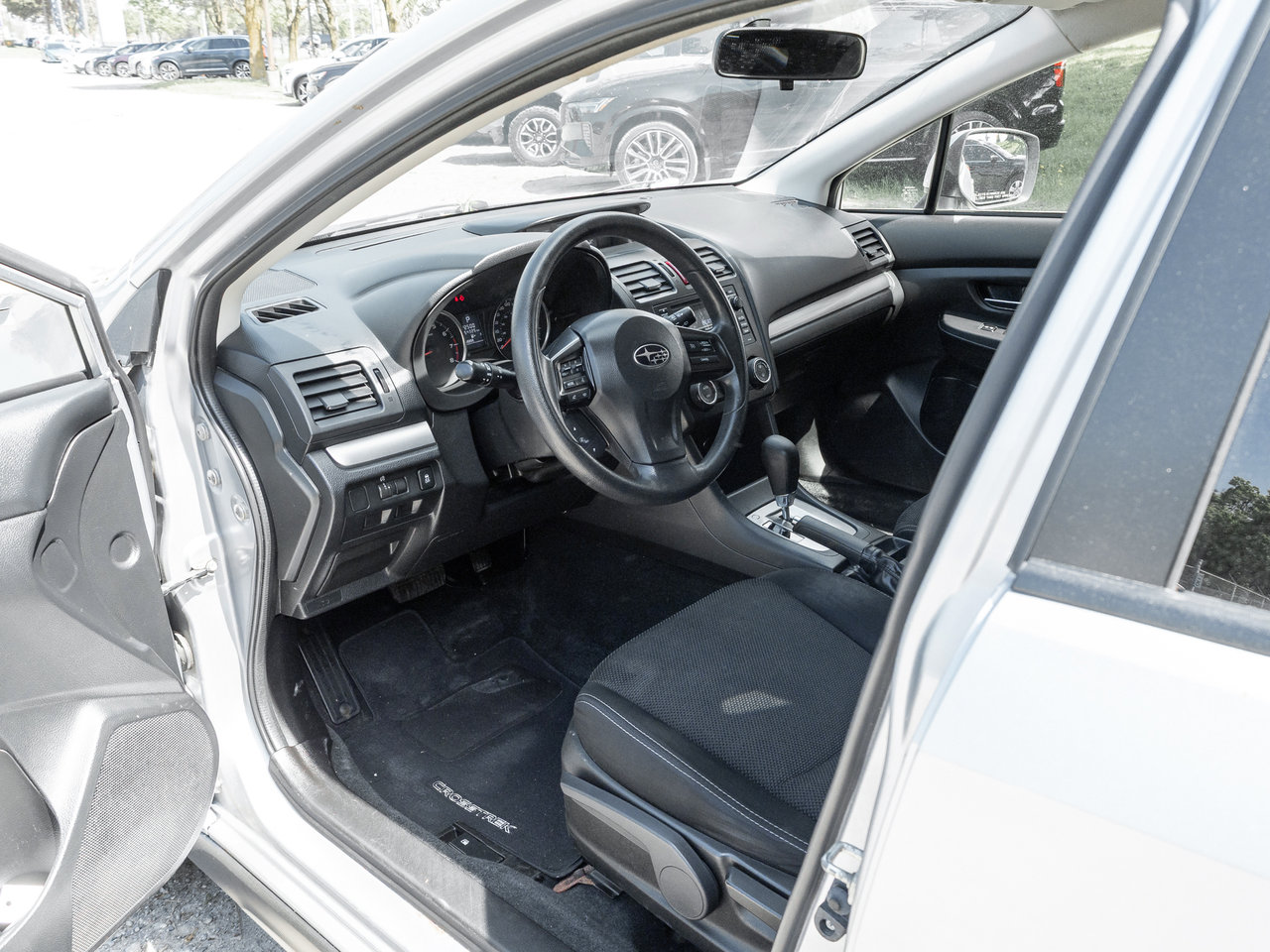2013 Subaru XV Crosstrek 5dr CVT 2.0i w-Touring Pkg   AS IS-6