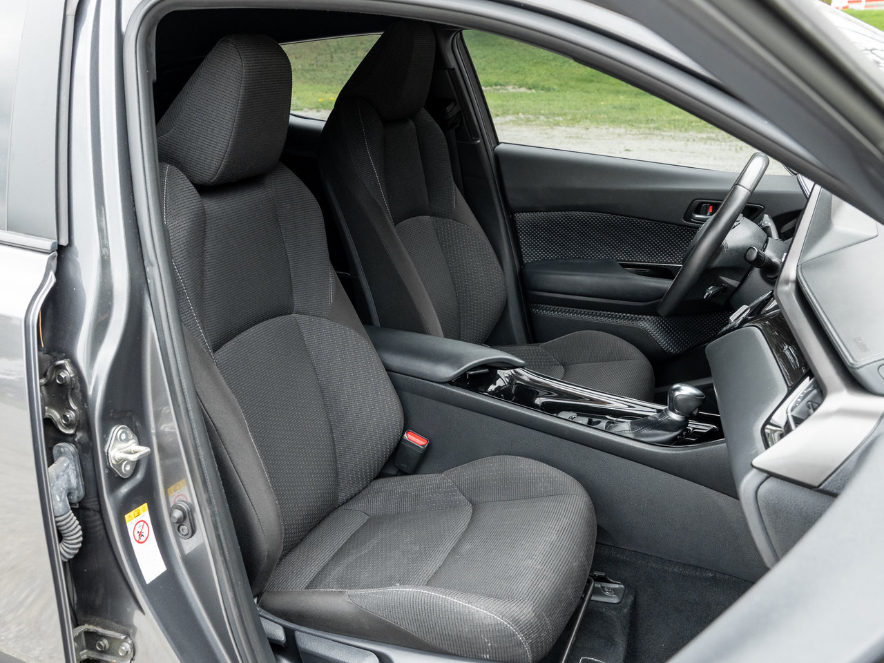 2019 Toyota C-HR FWD   AVAILABLE FOR FINANCING-20