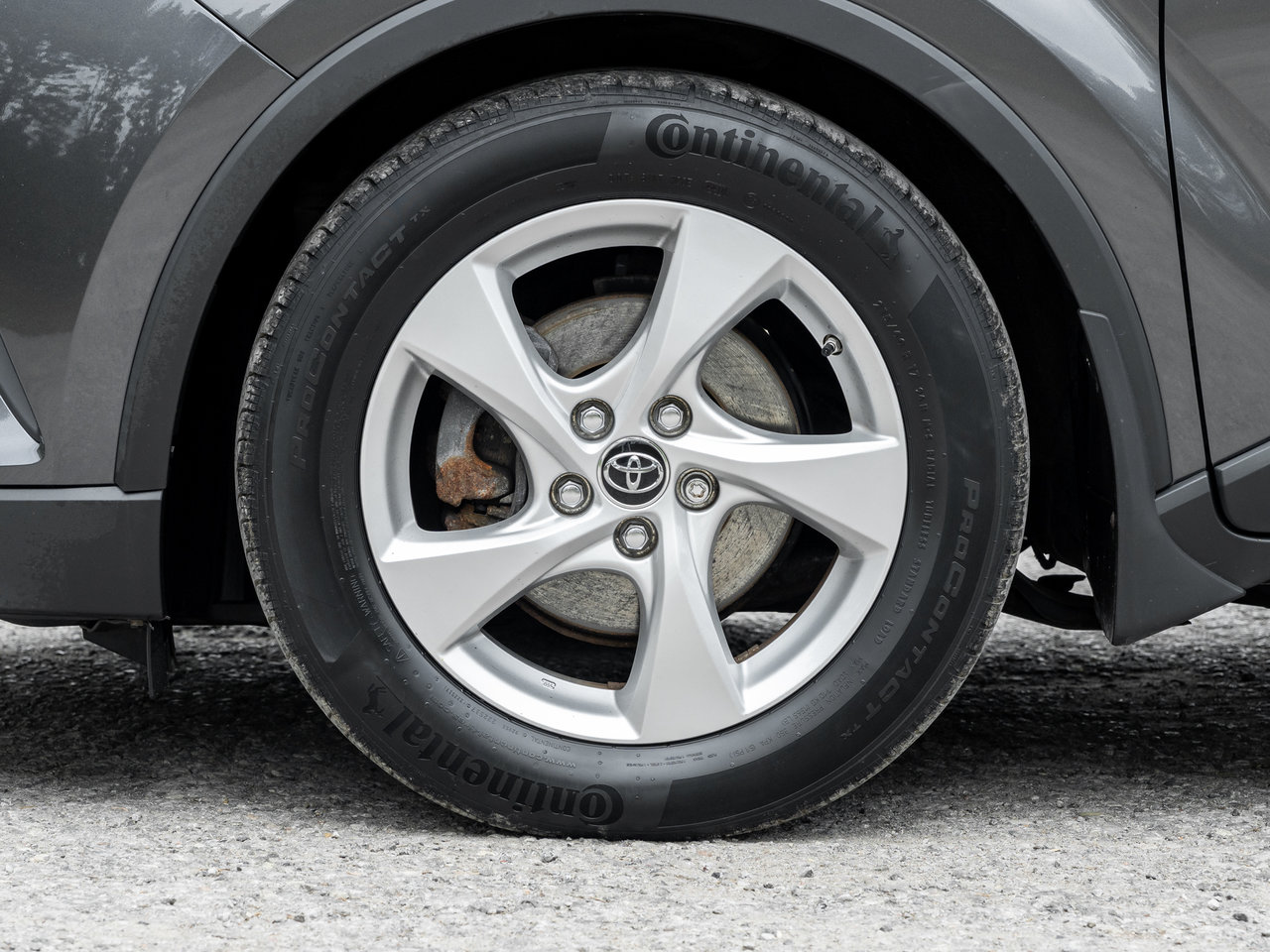 2019 Toyota C-HR FWD   AVAILABLE FOR FINANCING-3