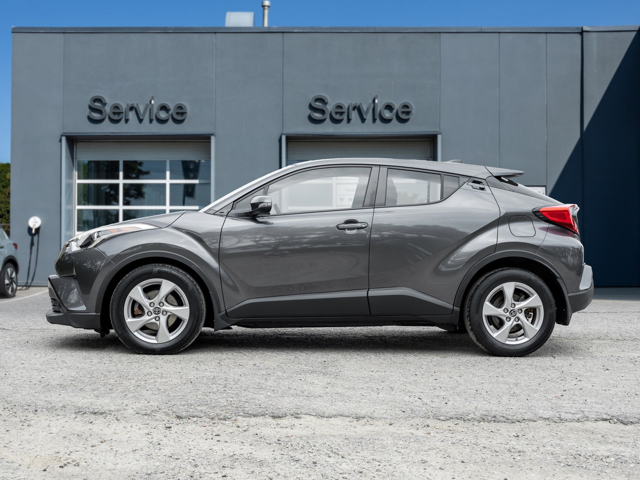 2019 Toyota C-HR FWD   AVAILABLE FOR FINANCING-2