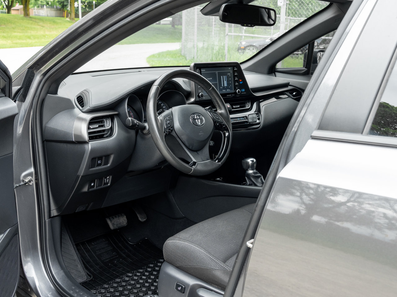 2019 Toyota C-HR FWD   AVAILABLE FOR FINANCING-8