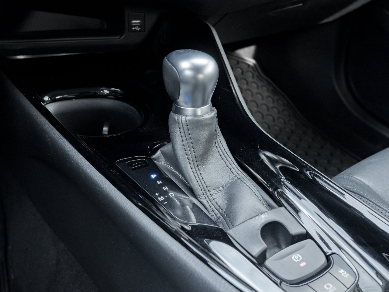 2021 Toyota C-HR Limited FWD   FINANCE AS LOW AS 6.99%-13