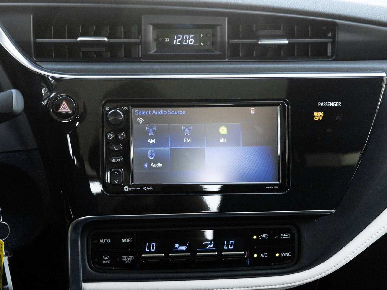 2018 Toyota Corolla iM  HATCHBACK  TRADE IN  LOW KM  SAFETY CERT-21