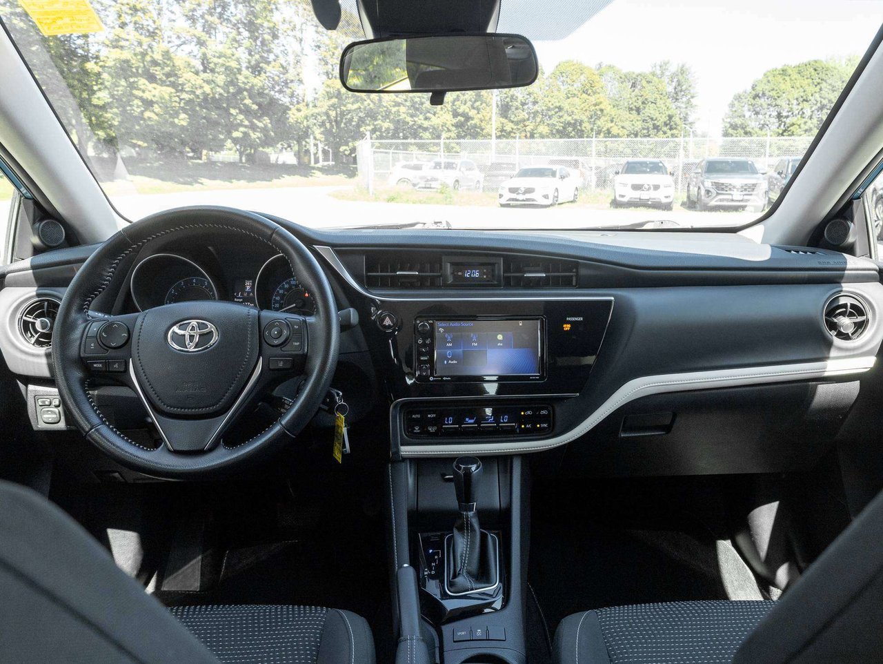 2018 Toyota Corolla iM  HATCHBACK  TRADE IN  LOW KM  SAFETY CERT-20