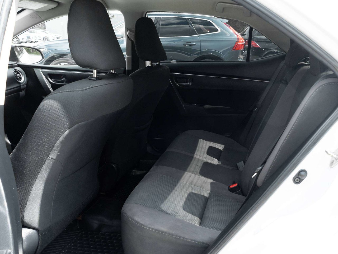 2019 Toyota Corolla LE   SAFETY CERTIFIED   TRADE IN   FINANCING AVAIL-20