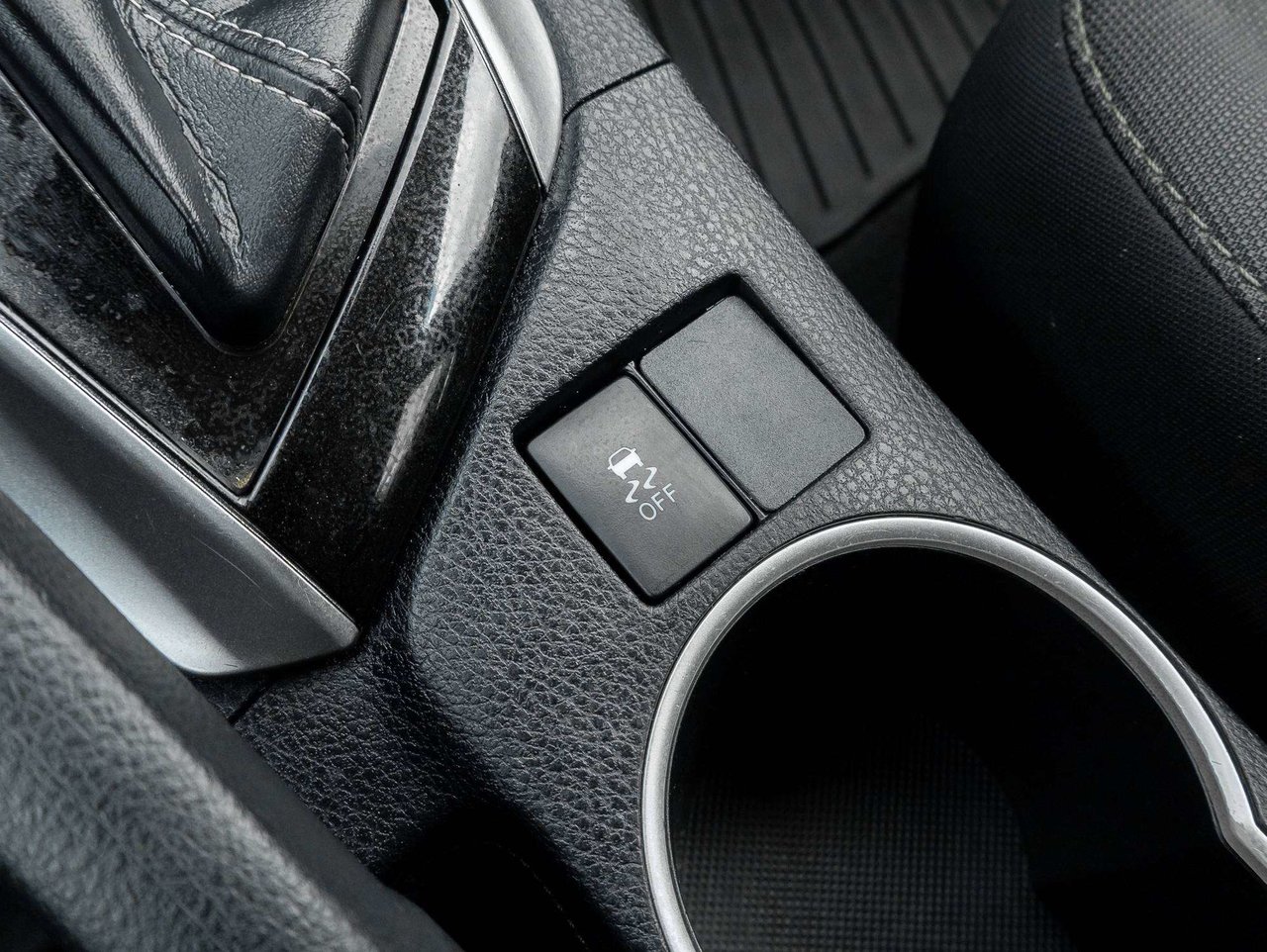 2019 Toyota Corolla LE   SAFETY CERTIFIED   TRADE IN   FINANCING AVAIL-15