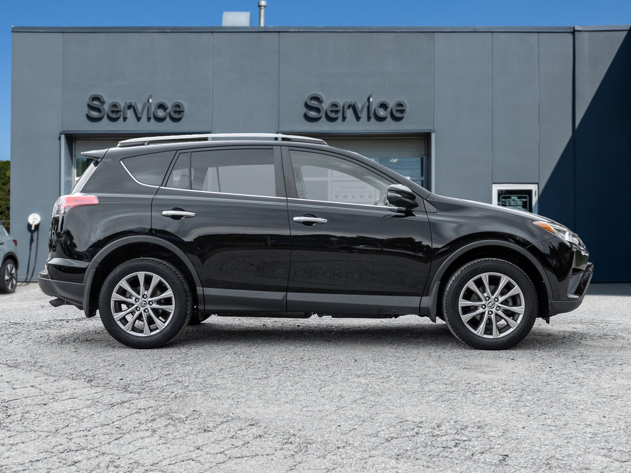 2016 Toyota RAV4 AWD 4dr LIMITED  TRADE IN  NO ACCIDENTS  LIKE NEW-4