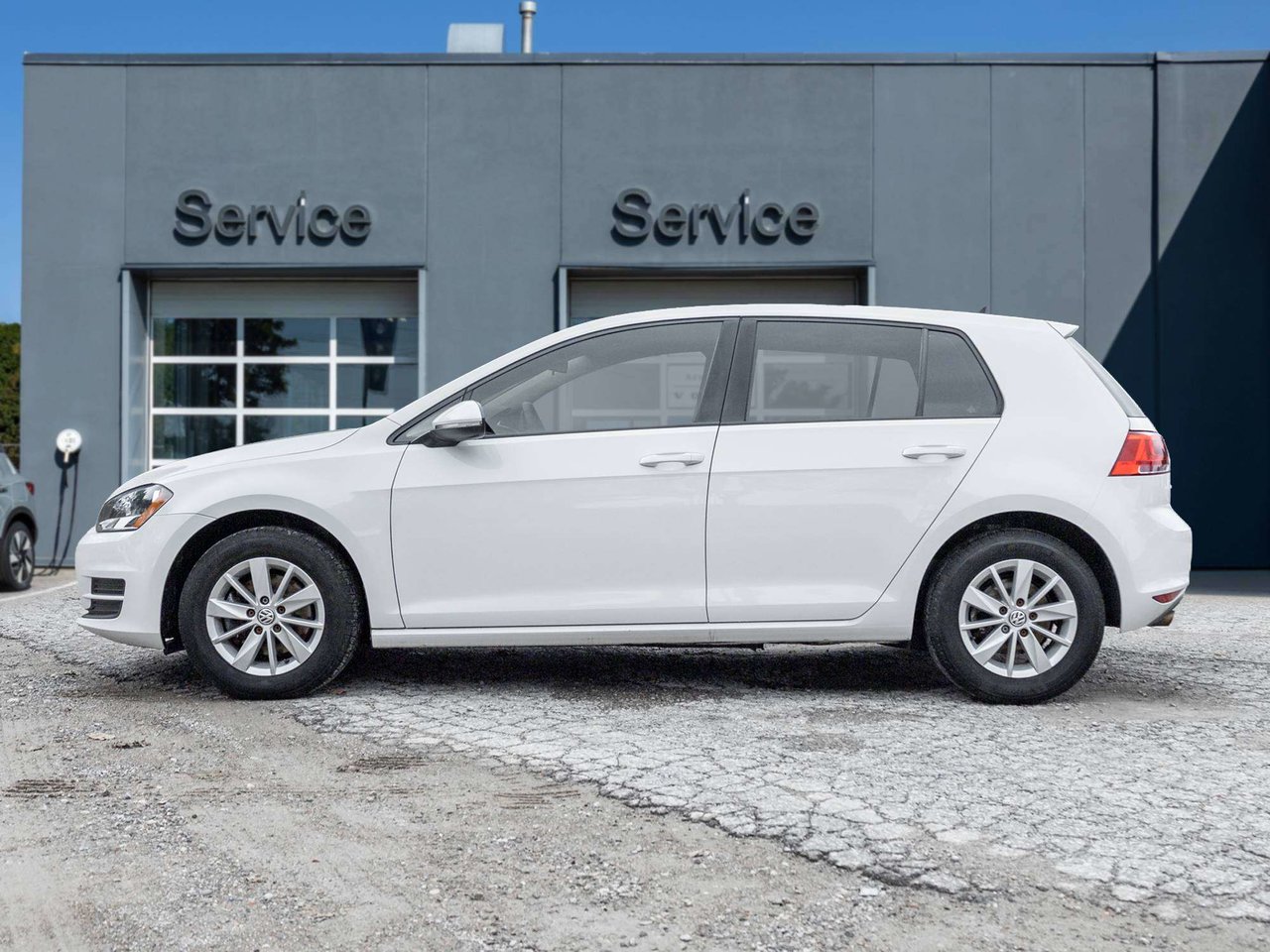 Volkswagen Golf Trendline^Trade In^Safety Cert^One Owner^Low km 2016-2