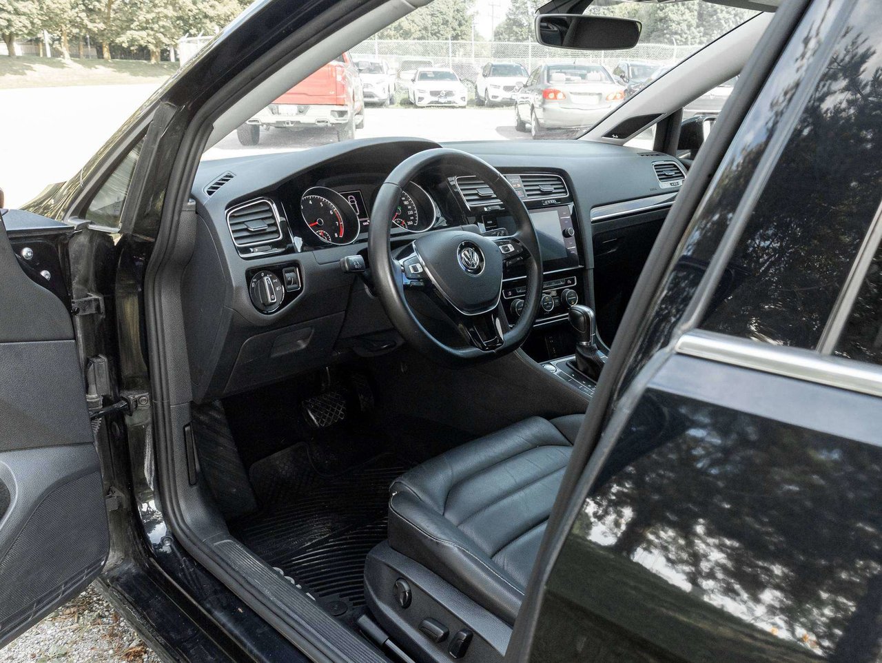 Volkswagen Golf Highline  AS IS  AS TRADED  SPORTWAGEN 2018-6