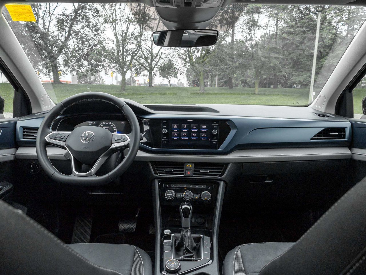 2024 Volkswagen Taos Comfortline-22