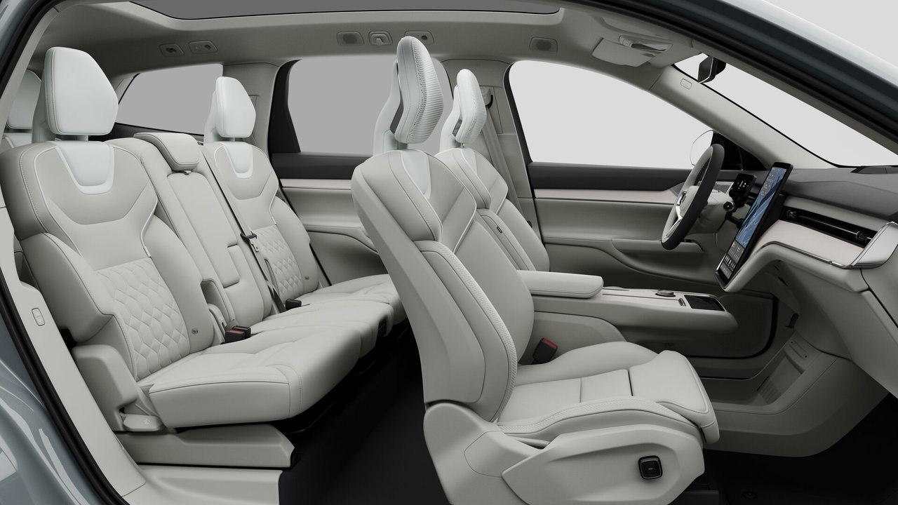 Volvo EX90 Twin Motor Performance AWD 7-Seater Ultra 2025-12