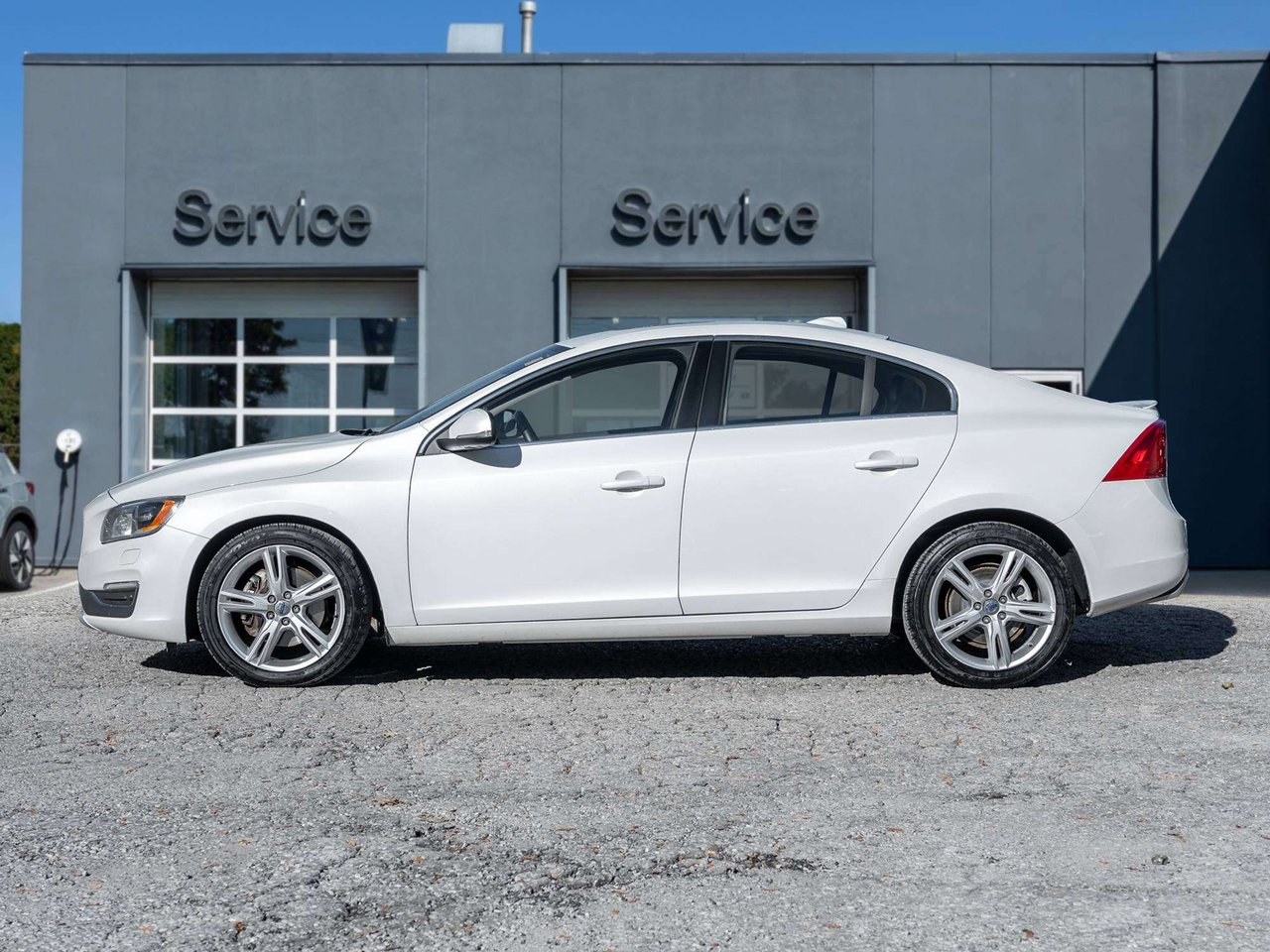 Volvo S60 SE^Trade In^Well Maintained^Limited Supply 2017-2