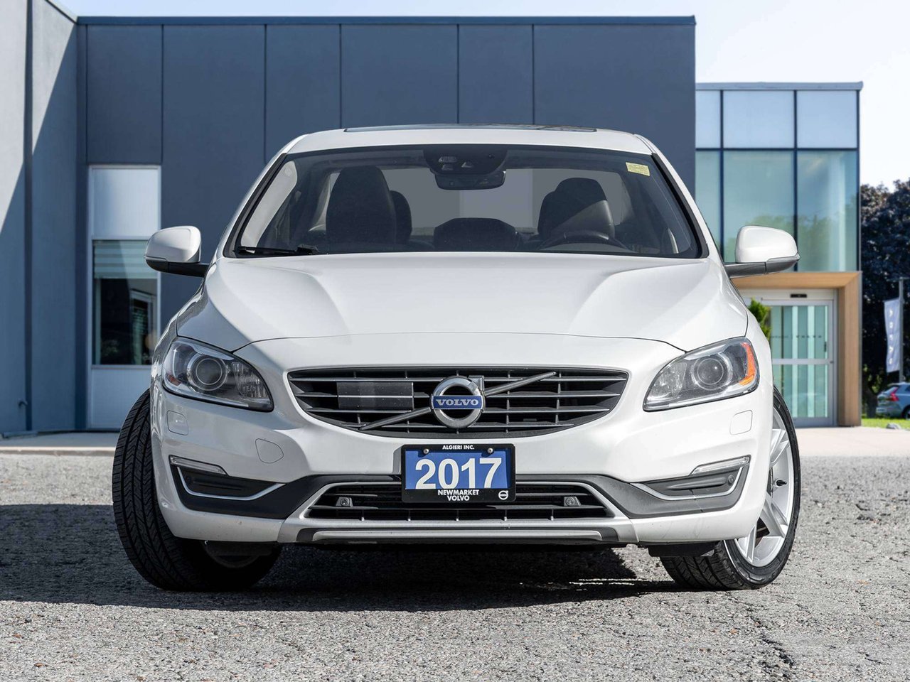 Volvo S60 SE^Trade In^Well Maintained^Limited Supply 2017-1