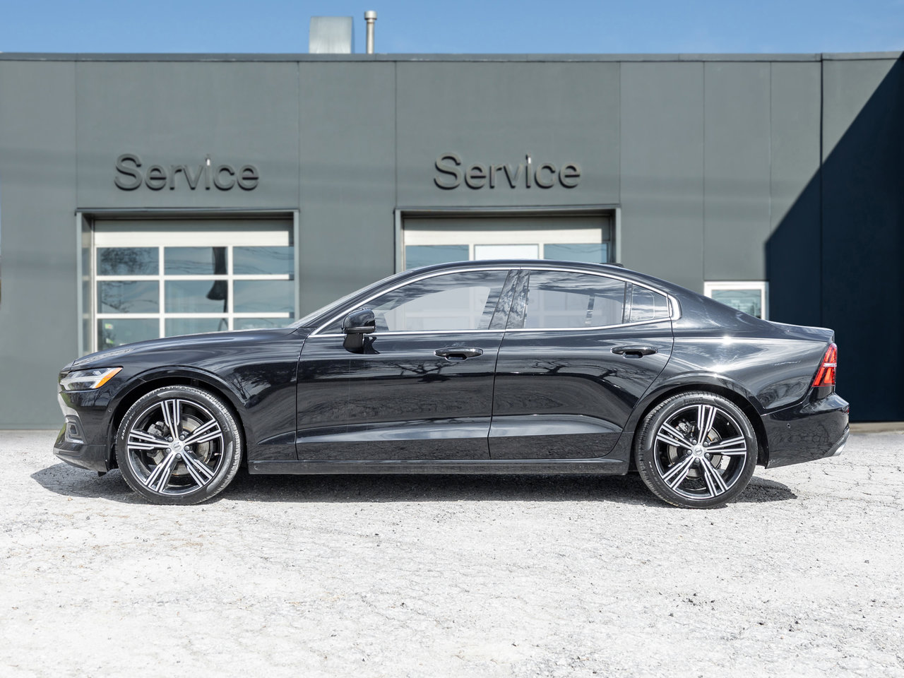 2022 Volvo S60 B5 AWD INSCRIPTION  MASSAGE SEATS  HUD  CPO-2