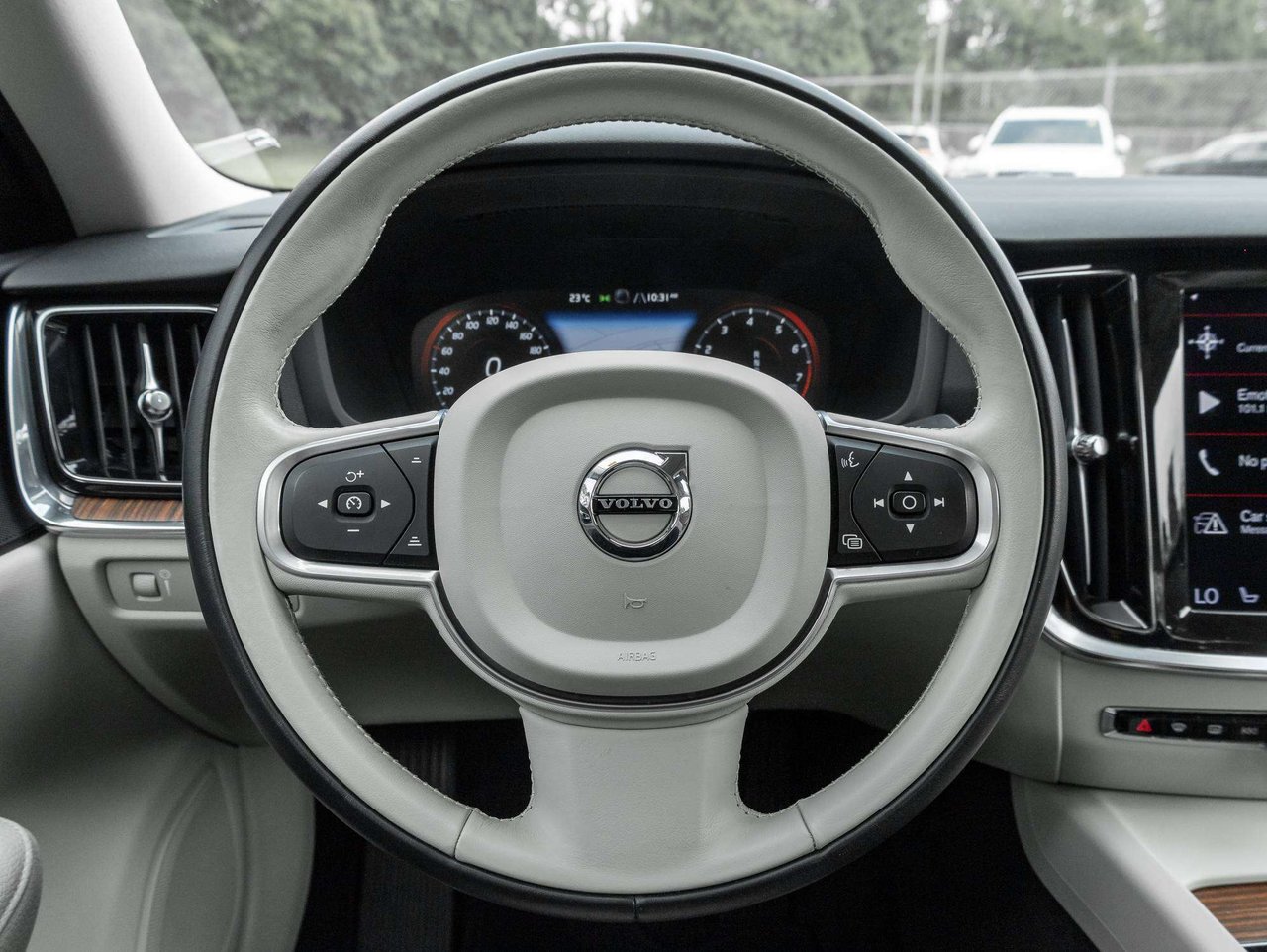 Volvo S60 Momentum 2022-7