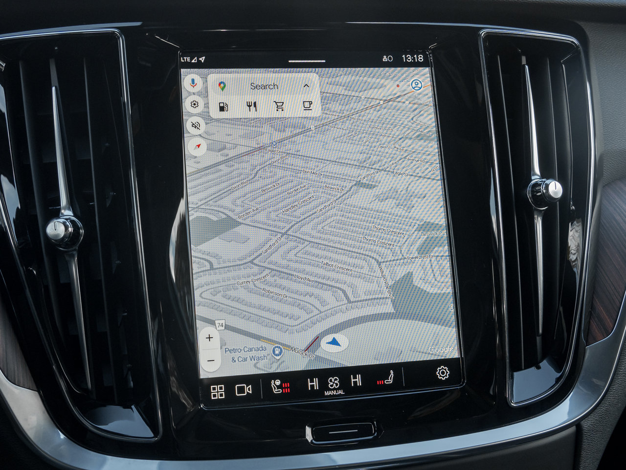 Volvo V60 Cross Country B5 AWD Plus  CPO RATE fr 3.49%*  STATION WAGON 2025-10