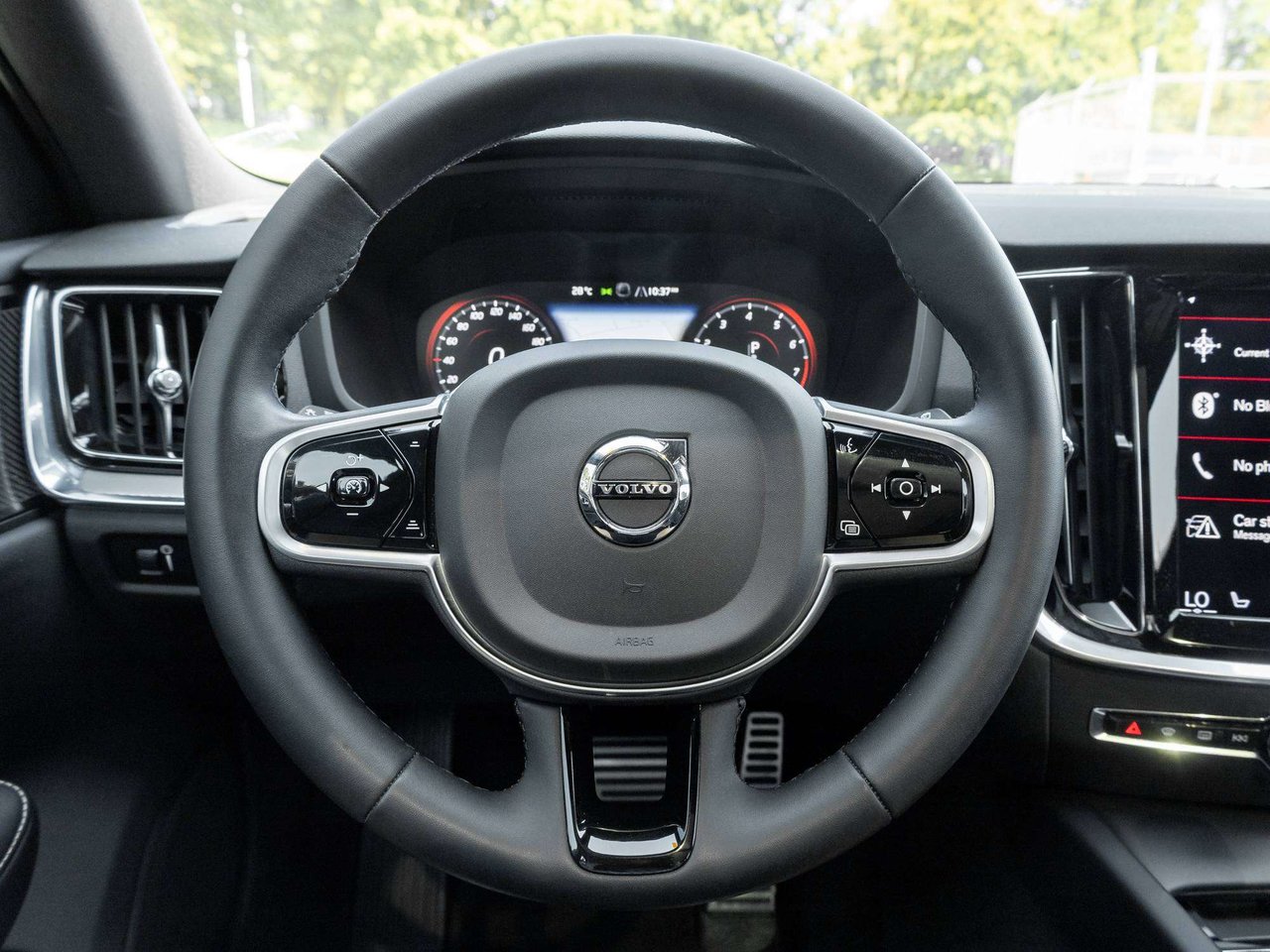 2022 Volvo V60 R-Design-7