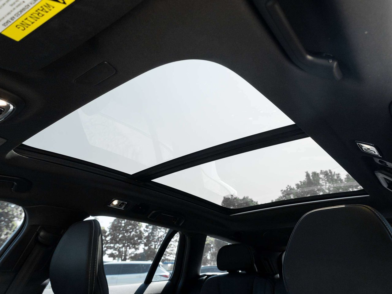 2022 Volvo V60 R-Design  OFF LEASE  POLESTAR   CPO RATE fr 3.49%*-22