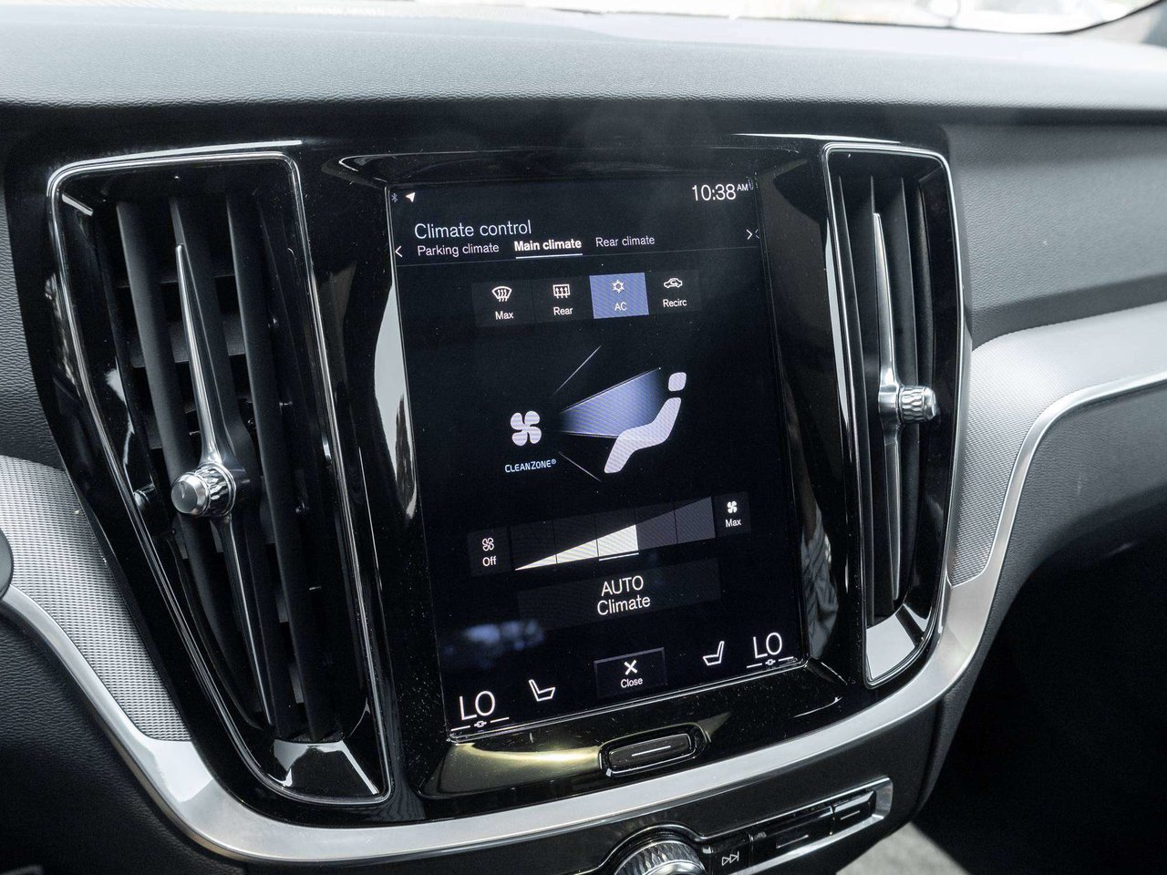 2022 Volvo V60 R-Design  OFF LEASE  POLESTAR   CPO RATE fr 3.49%*-20