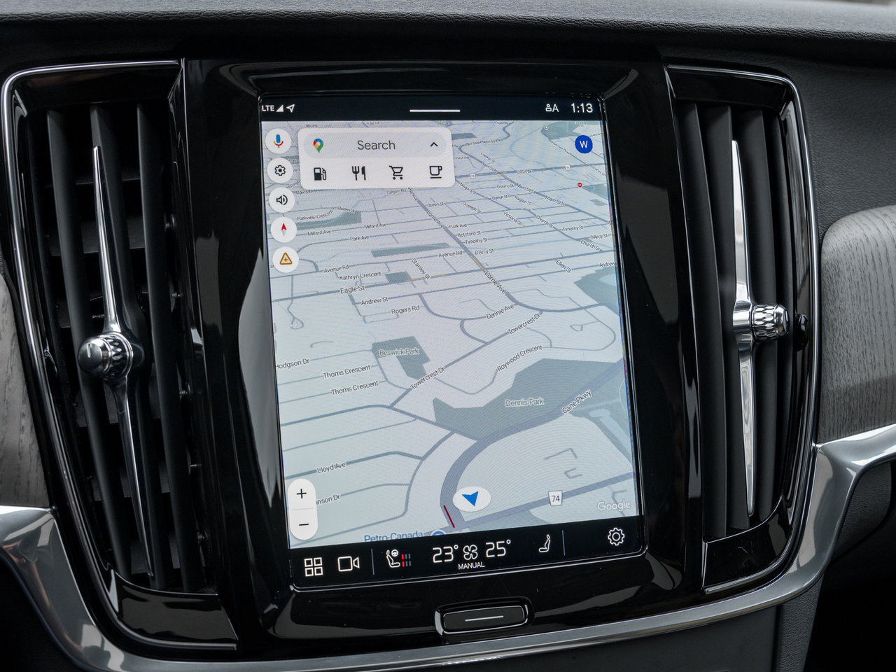 Volvo V90 Cross Country B6 AWD Plus  19 ALLOY WHEELS  VOLVO CPO  S WAGON 2025-12