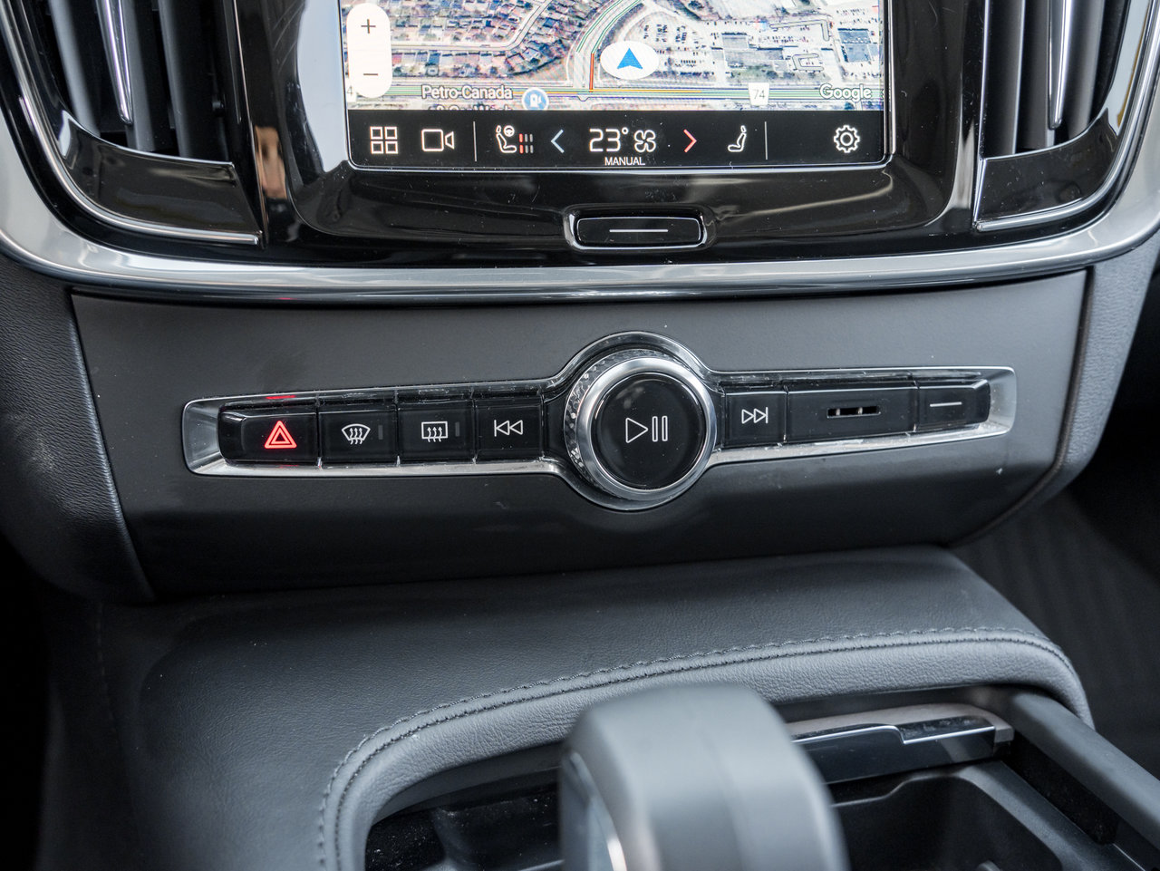 Volvo V90 Cross Country B6 AWD Plus  STATION WAGON  CPO RATE FR 3.49%* 2025-16