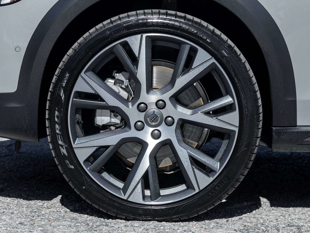 2026 Volvo V90 Cross Country ULTRA*Harman Kardon^Luxury Wagon^CPORate fr 3.49%*-3