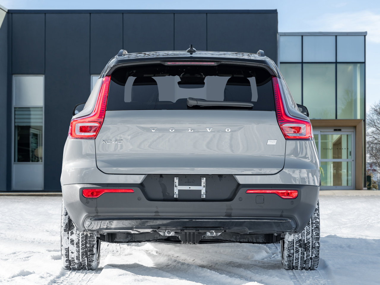 Volvo XC40 Recharge Pure Electric Twin eAWD Core  CPO FINANCE RATE 3.49%* 2024-6