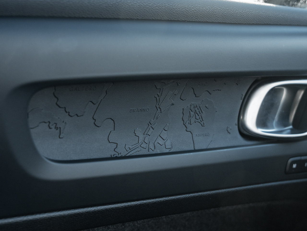 Volvo XC40 Recharge Pure Electric Twin eAWD Core  CPO FINANCE RATE 3.49%* 2024-15