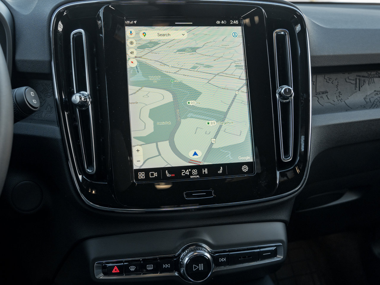 Volvo XC40 Recharge Pure Electric Twin eAWD Core  CPO FINANCE RATE 3.49%* 2024-11