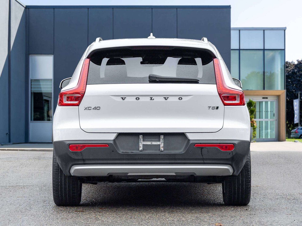 2019 Volvo XC40 Momentum PLUS^Trade In^Navi^Power Roof^One Owner-5