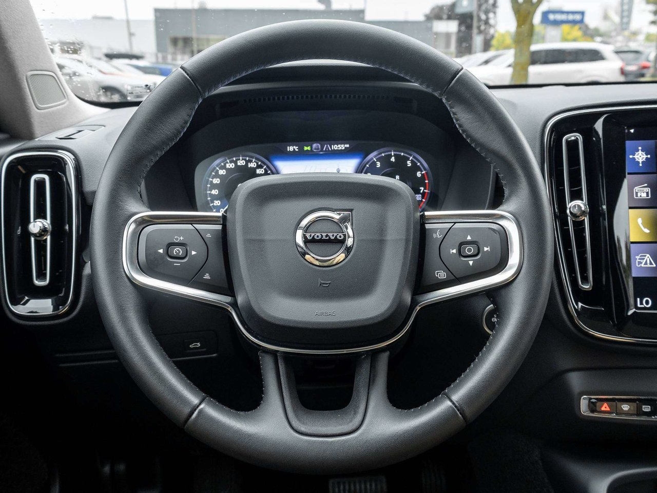 2019 Volvo XC40 Momentum PLUS^Trade In^Navi^Power Roof^One Owner-7