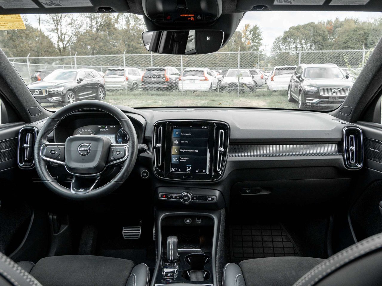 Volvo XC40 R-DESIGN^New Brakes^Navi^Harman Kardon^PilotAssist 2019-24