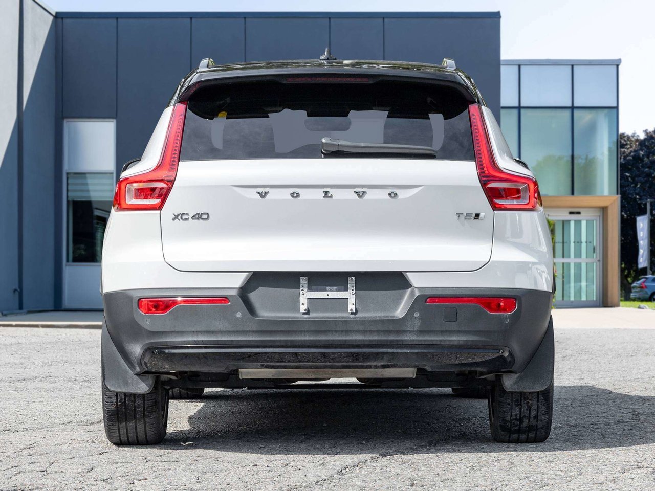 2021 Volvo XC40 R-Design-5