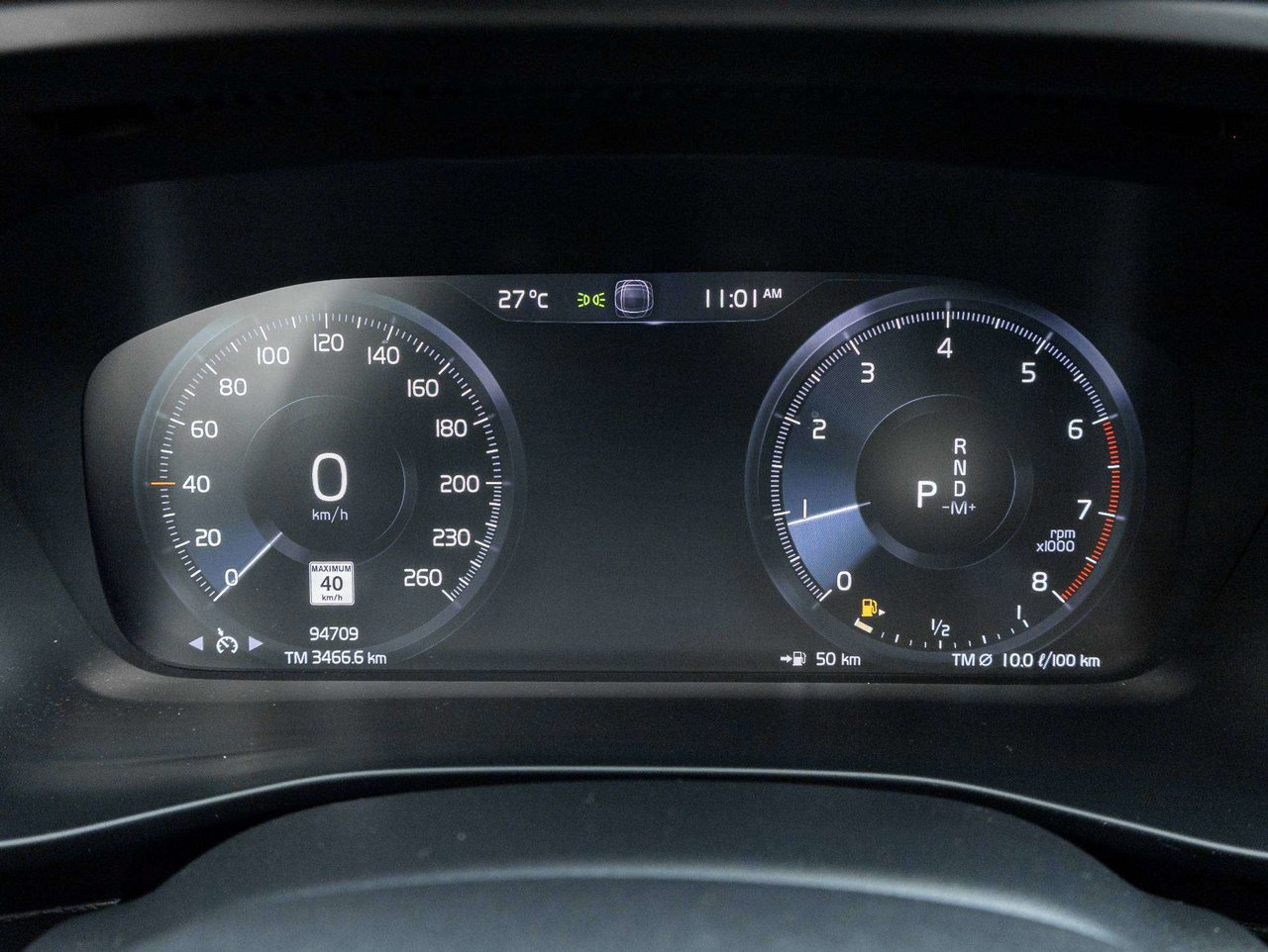 2021 Volvo XC40 R-Design-8