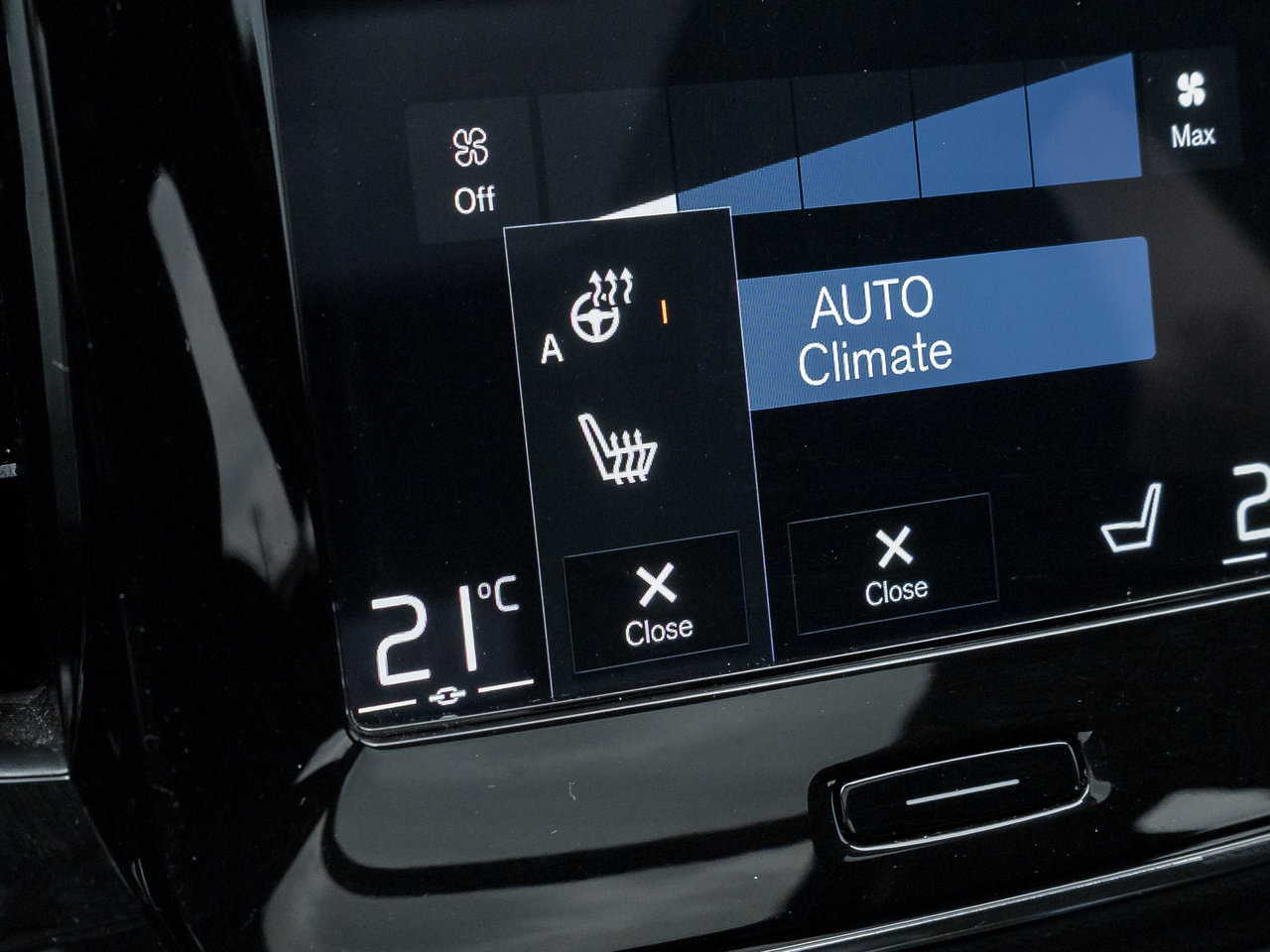 2022 Volvo XC40 T5 AWD R-Design  TRADE IN  HARMAN KARDON  POLESTAR-20