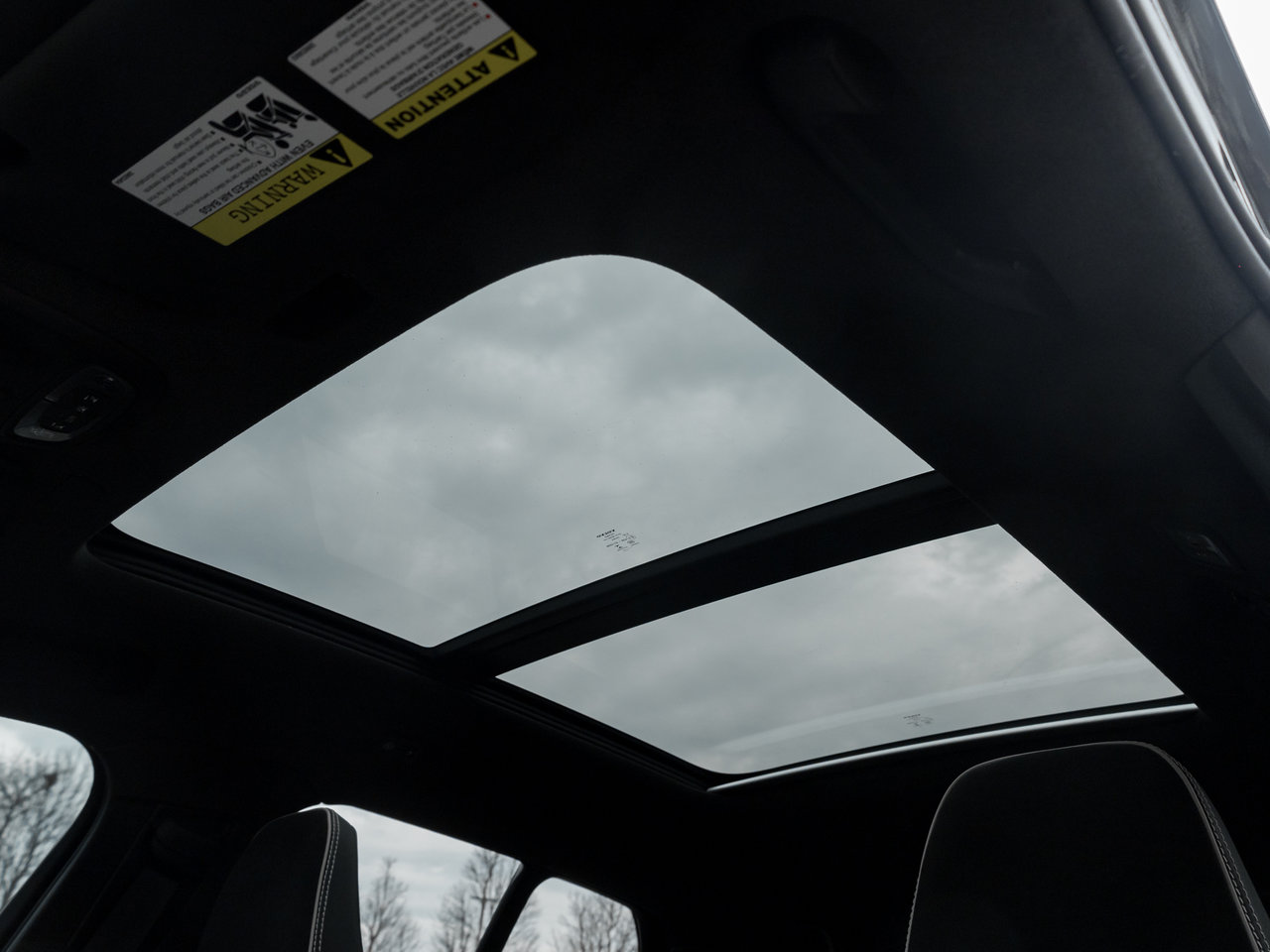 2022 Volvo XC40 T5 AWD R-Design  TRADE IN  HARMAN KARDON  POLESTAR-21