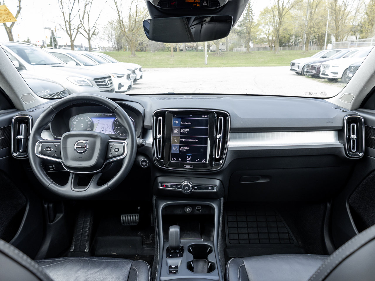 2022 Volvo XC40 T5 AWD  HARMAN KARDON  NAVI  PREMIUM PACK  CPO-25