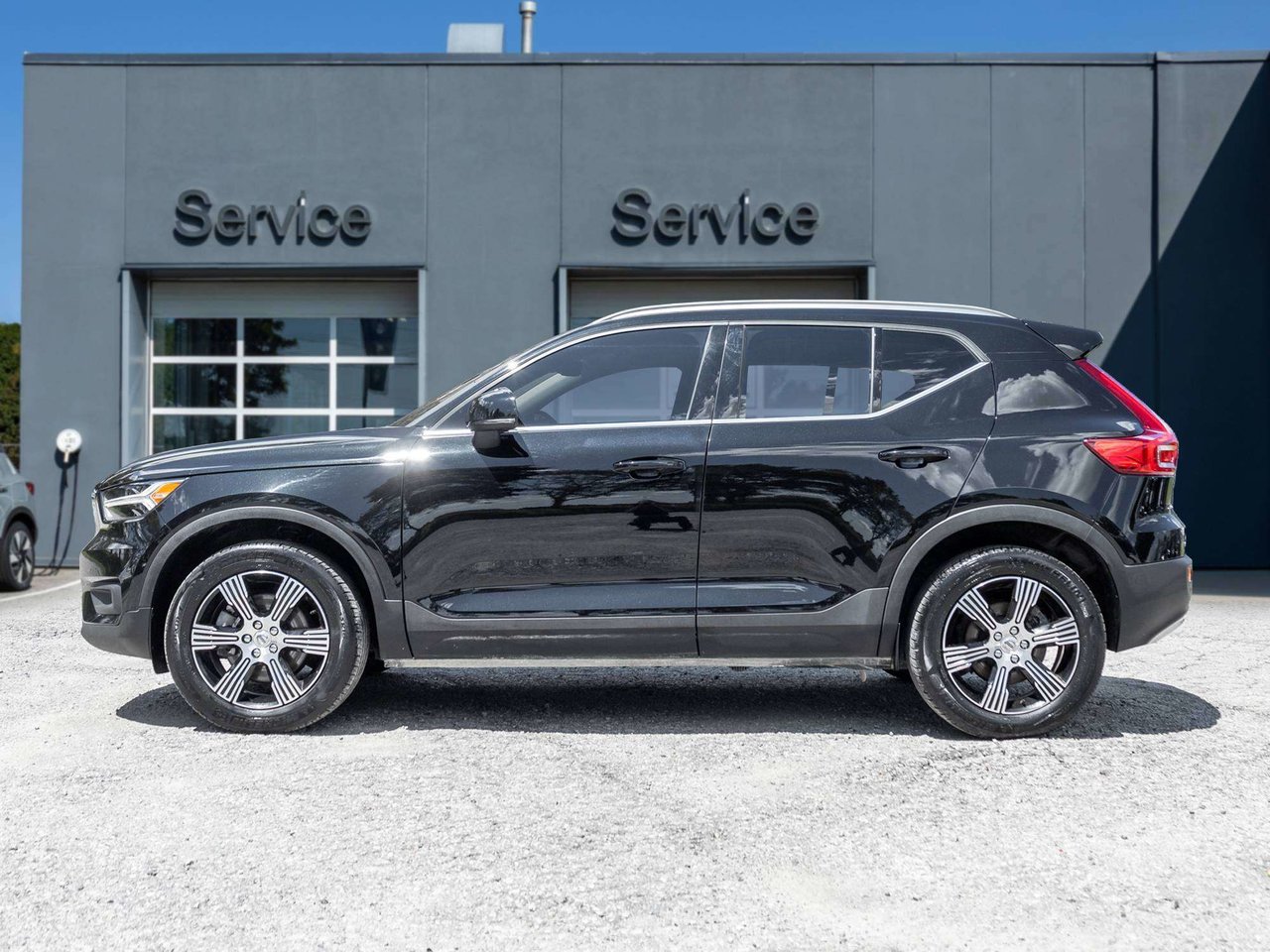 Volvo XC40 INSCRIPTION  CPO RATE 2.99%* -84 MONTH  ONE OWNER 2022-2
