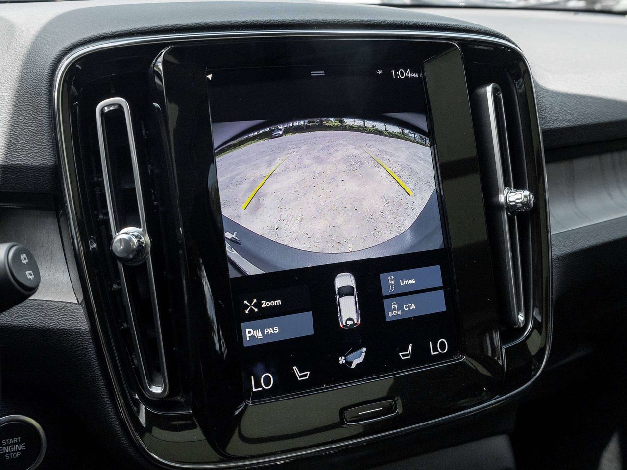 Volvo XC40 INSCRIPTION  CPO RATE 2.99%* -84 MONTH  ONE OWNER 2022-11