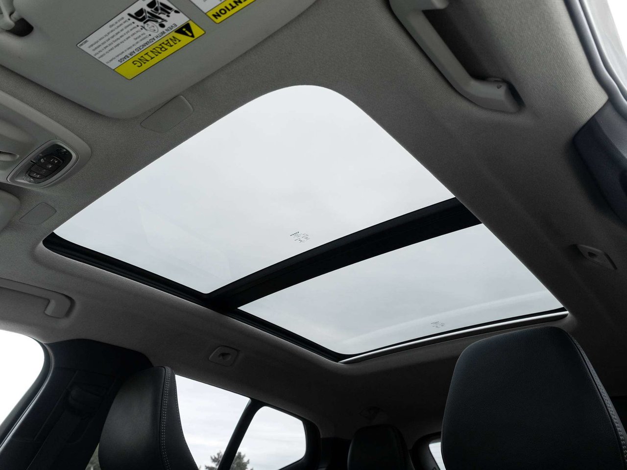 2022 Volvo XC40 MOMENTUM^Pano Roof^Navi^Premium Pack^fr 2.99%*-20