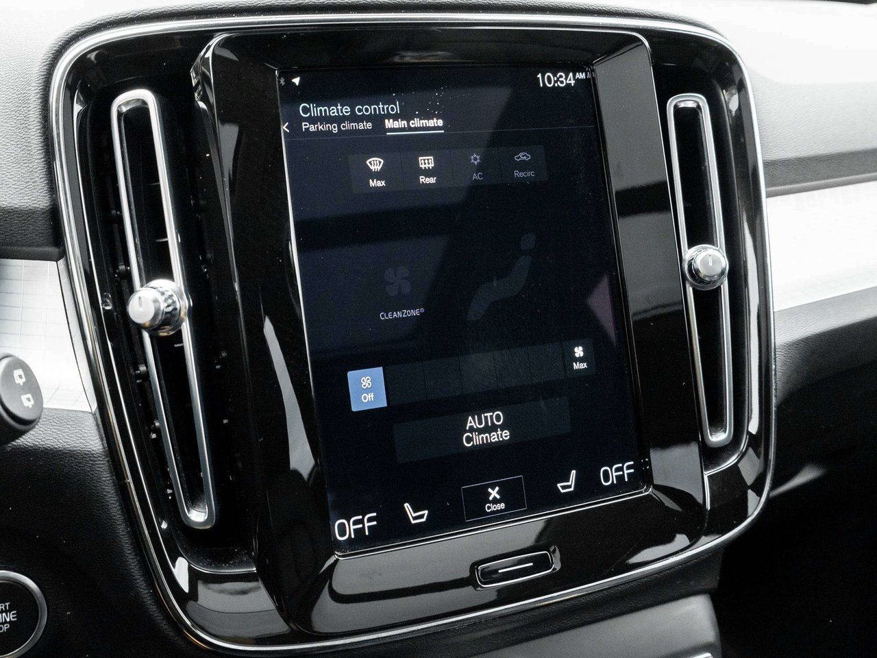 2022 Volvo XC40 MOMENTUM^Pano Roof^Navi^Premium Pack^fr 2.99%*-18