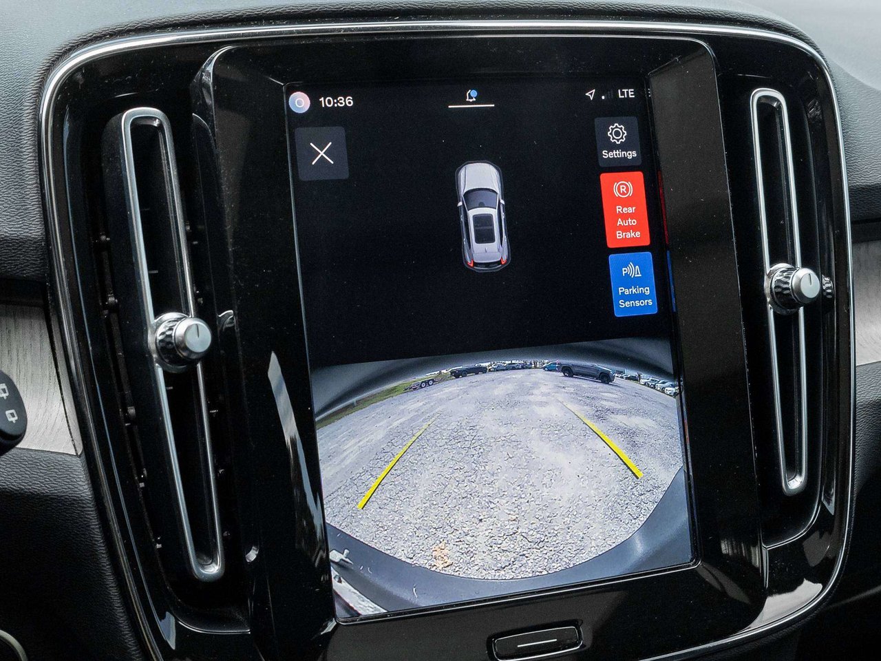 2023 Volvo XC40 PLUS^Trade In^Harman Kardon^Polestar^Rate fr2.99%*-12