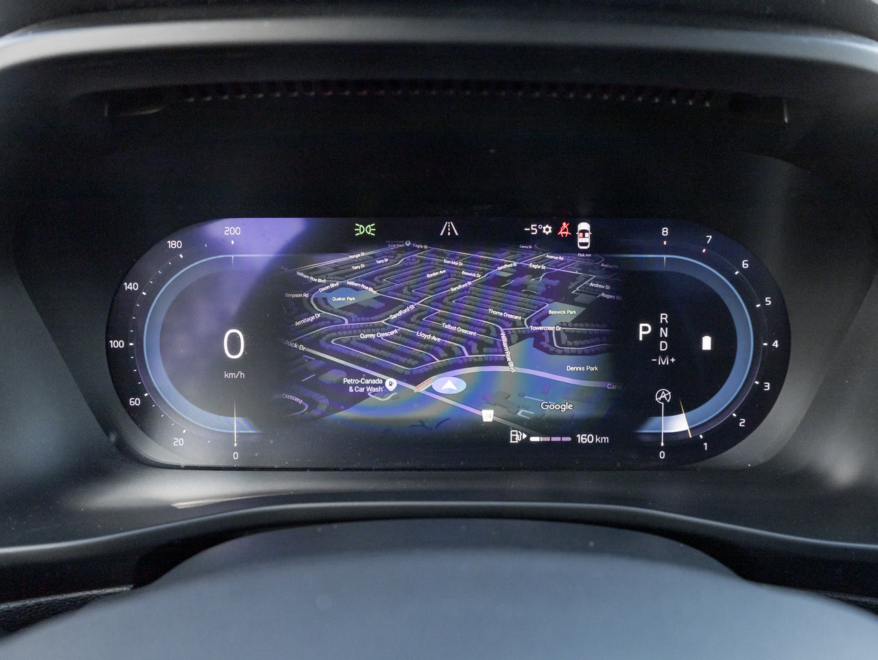 Volvo XC40 B5 AWD Plus Dark Theme  HARMAN KARDON  OFF LEASE 2024-9